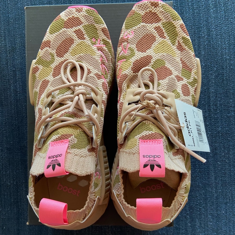 Adidas Camo NMD Unisex Women’s 6.5/Men’s 5.5